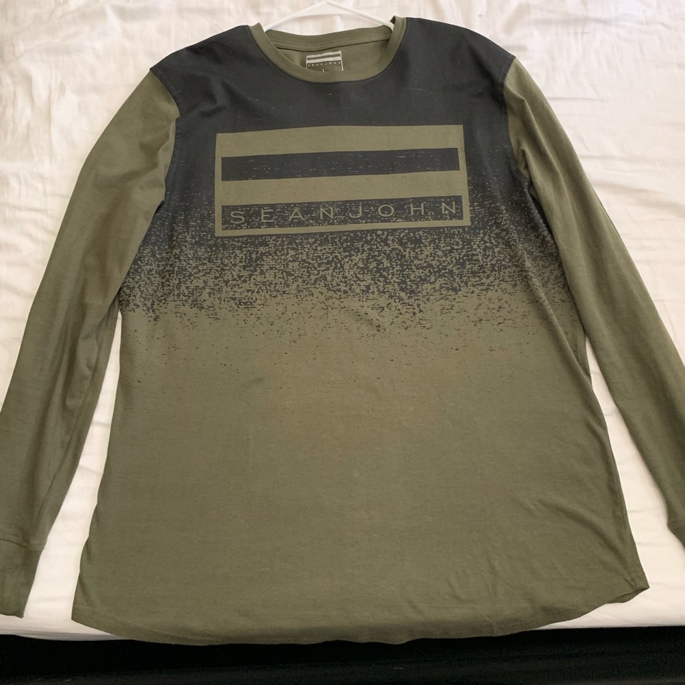 Sean John olive green long sleeve